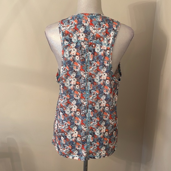 THE NORTH FACE Wander Slitback Womens Tank Top Reef Waters Wild Daisy Print Sz M - Picture 7 of 14